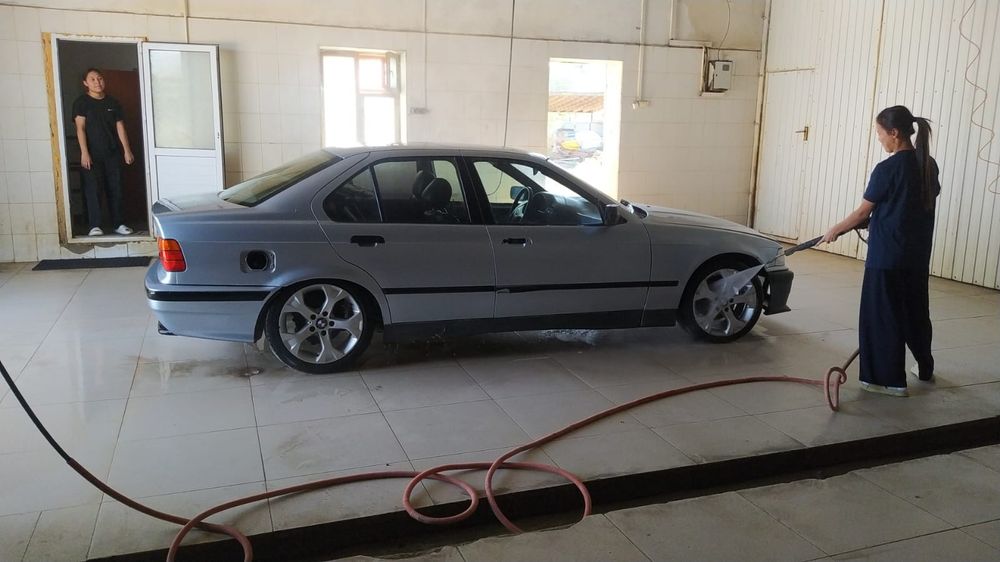 Бмв е 36 продам !