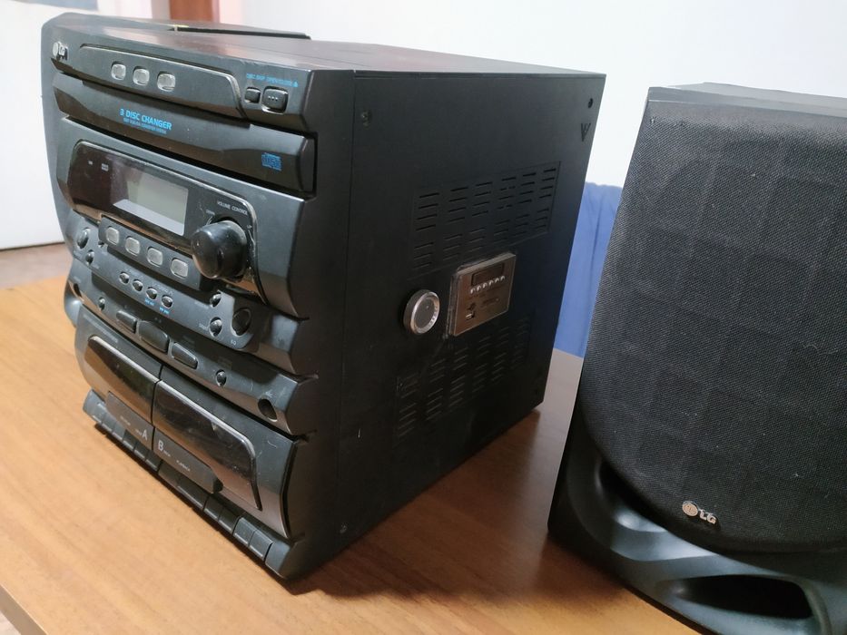 Продам музыкальный центр