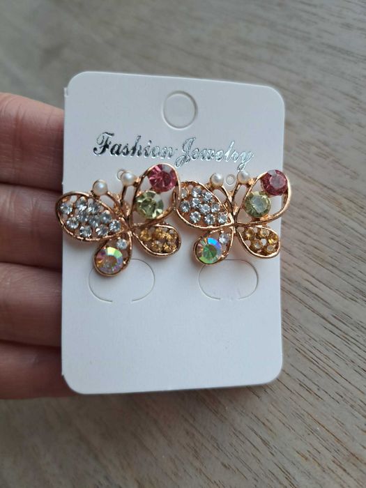 обеци пеперудки с камъни