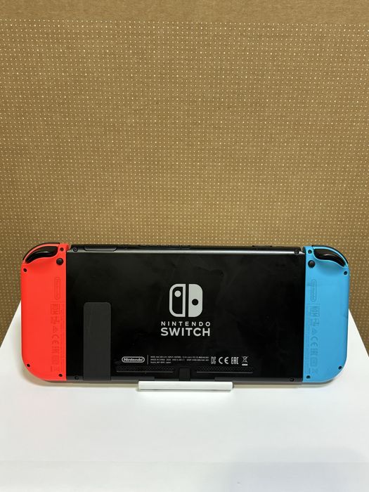 MDM vinde: Nintendo Switch V2 HAC-001(-01).
