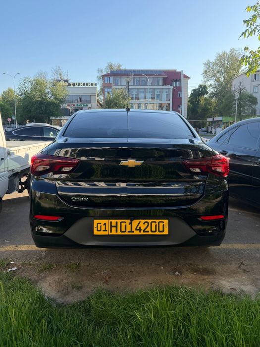 Chevrolet ONIX 2023
