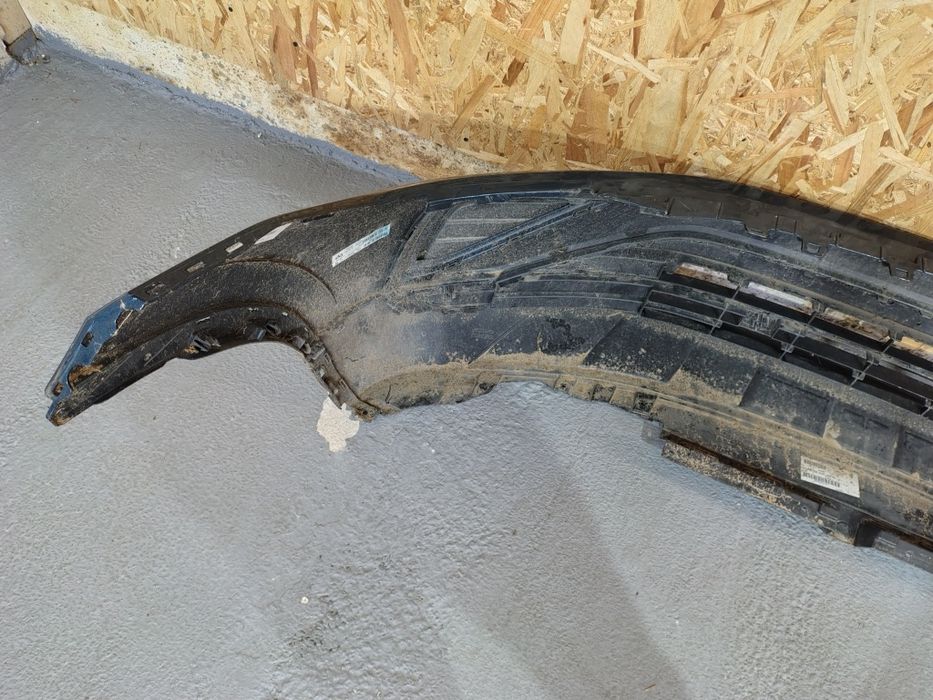 Bara fata VW Tiguan 2 Facelift an 2020-2024