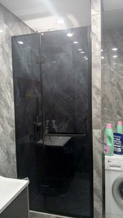 Цельностеклянные Душевые кабины