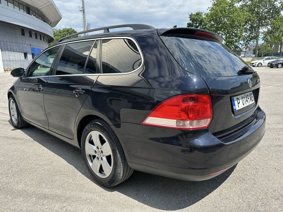 Бартер/Продавам VW Golf 5 Variant 1.9 TDI BLS 105к.с. – 2008г.