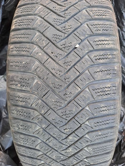Anvelope iarna 195/55 R16