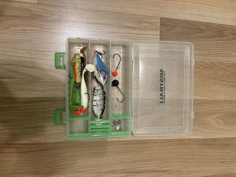 Продавам комбо въдица+макара за бяла риба