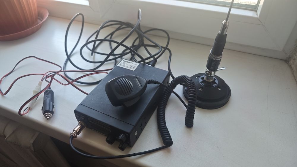 Автомобильная рация