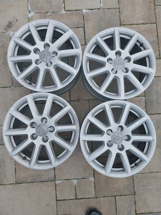 Vând jenți audi a4