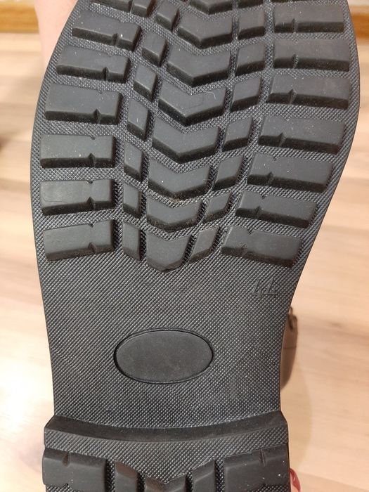 Берцы кожаные новые