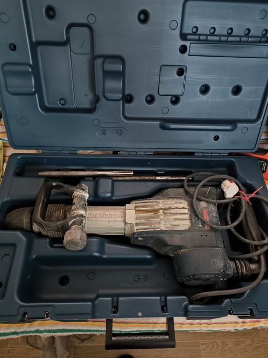 Bosch 11 vc.отбойный молоток.