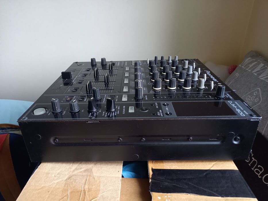 Pioneer djm 800 profesional