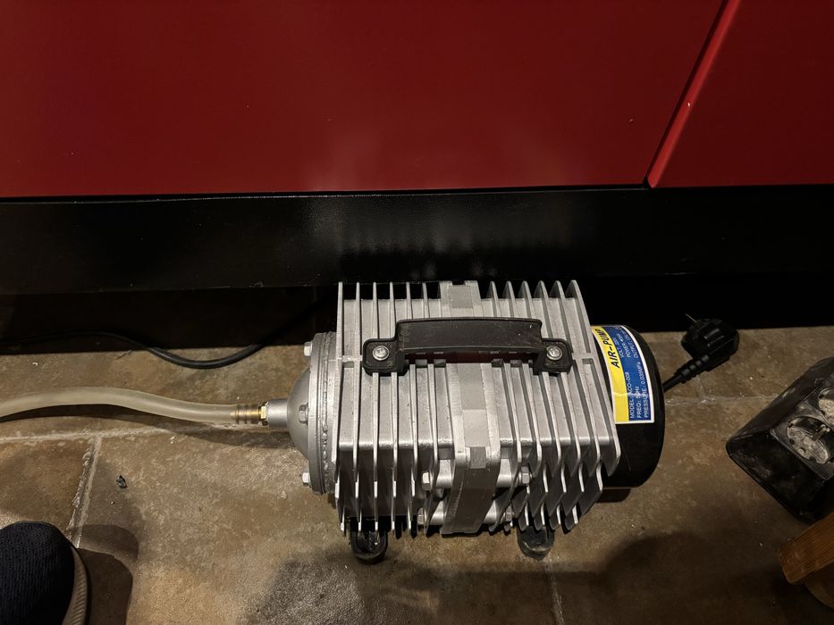 CO2 лазер за гравиране/рязане 130w 130х90см