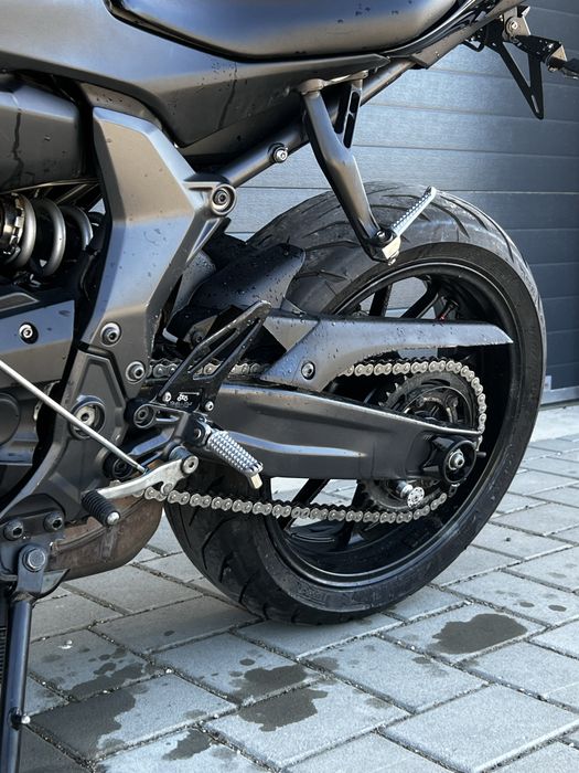 Yamaha yzf r7 (35kw nu mt07,duke,hornet,naked)