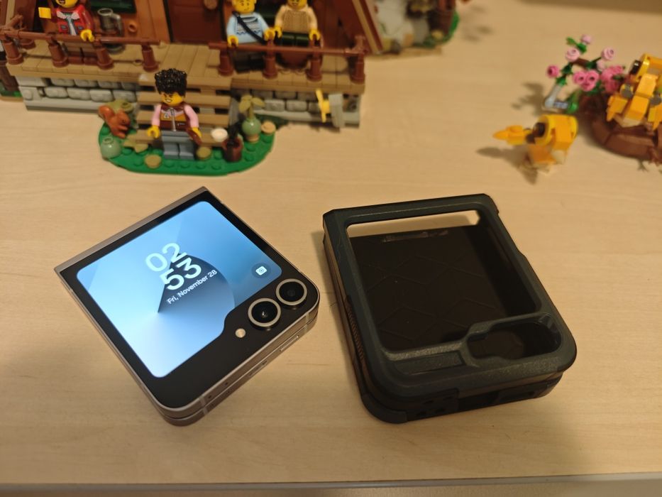 Samsung Galaxy Z Flip 6