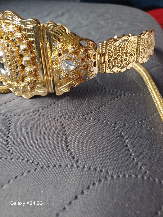 прекрасен аксесоар.