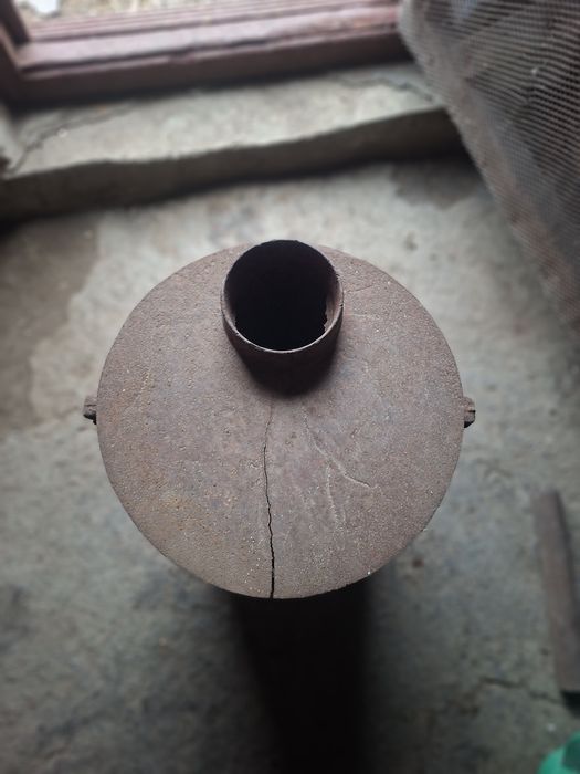 Печь буржуйка чугунная.