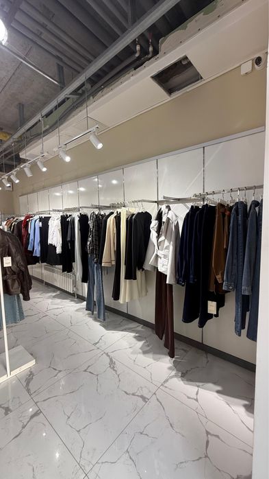 Сдается помещение под магазин одежды