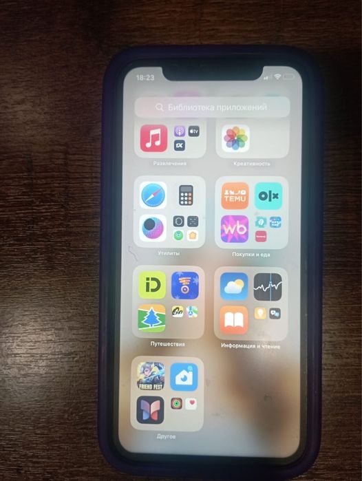 Продам айфон 11 в хорошем состояние
