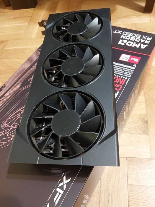 XFX SWIFT RX 9060 XT 16GB Triple Fan OC