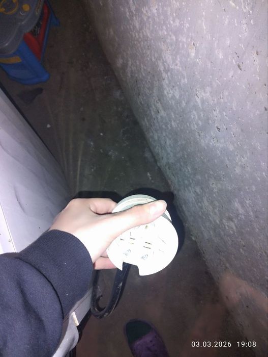 Продам электроплиту