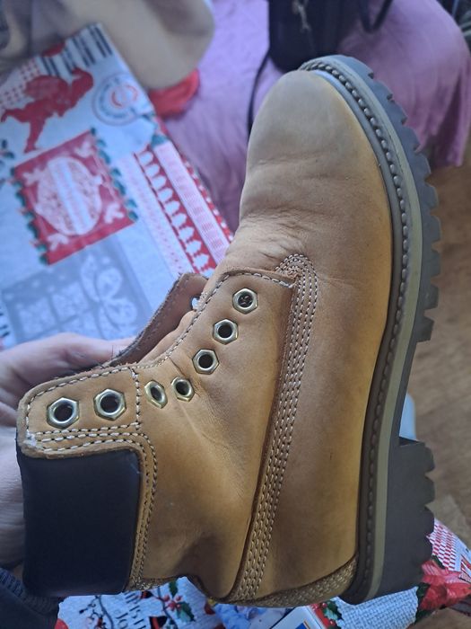 Боти за момче номер 33