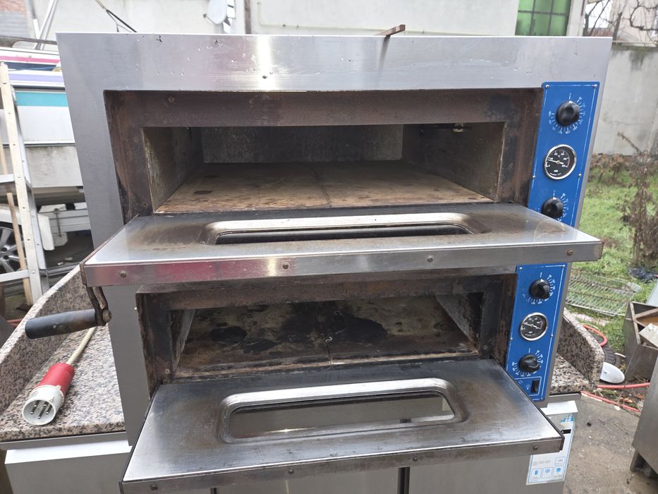 Cuptor electric cu convectie, la 380v, gastronomic sau patiserie