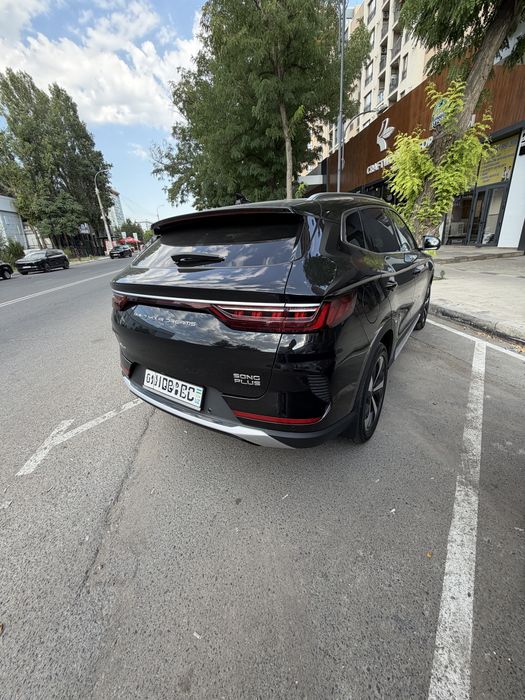 BYD Song Plus dm-i AWD (3 позиция full)