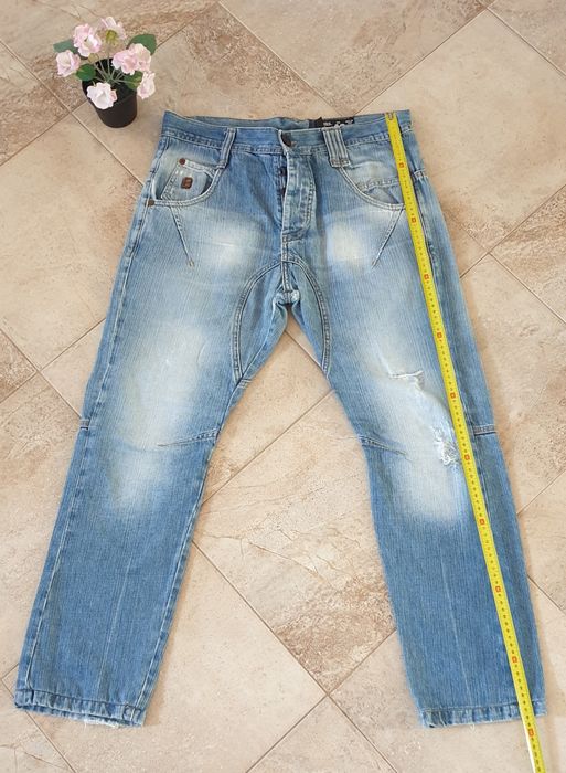 Blugi diferite modele