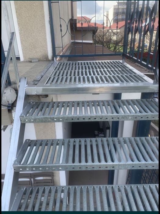 Confectionam scarii metalice zincate exterioare și pentru incendii , p
