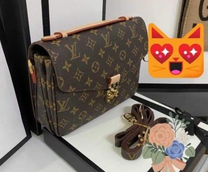 Geanta damă model Pochette Metis,curea detasabila, saculet, etichetă