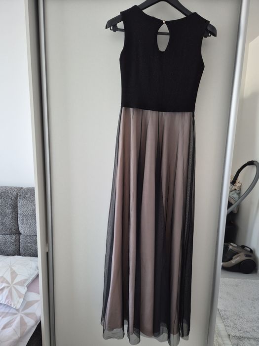 Дамска рокля за повод