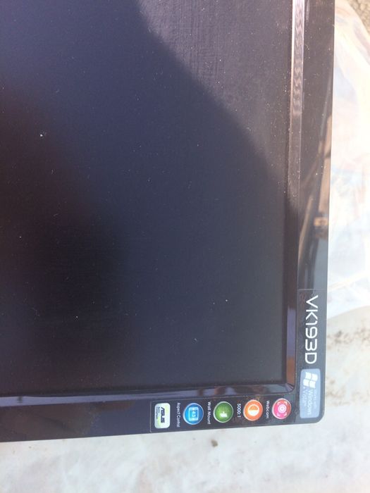 продам монитор asus vk 193 диагогаль 19