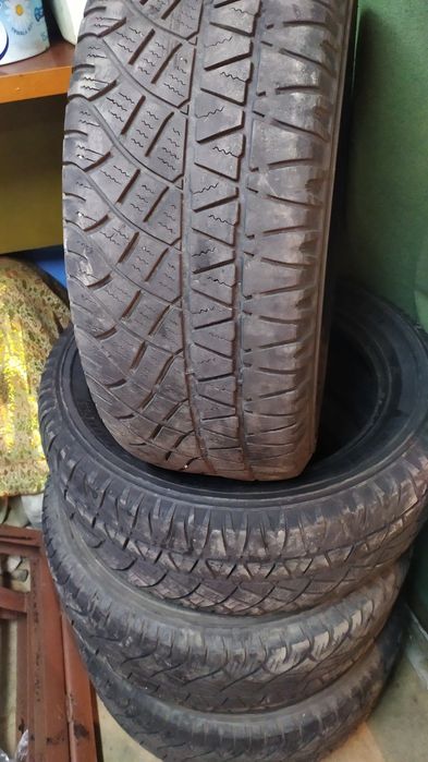 Продам резину на автомобиль