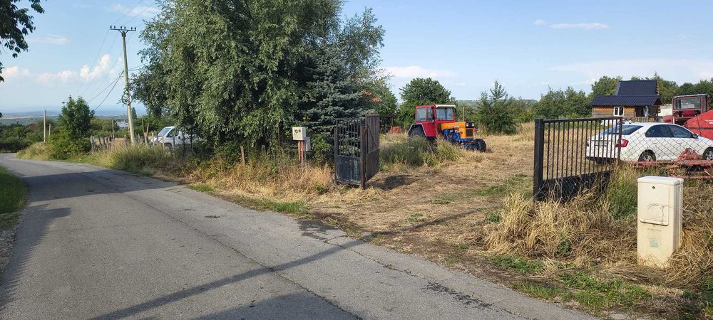 Teren cu cabană Loc. Dângău/ Cluj