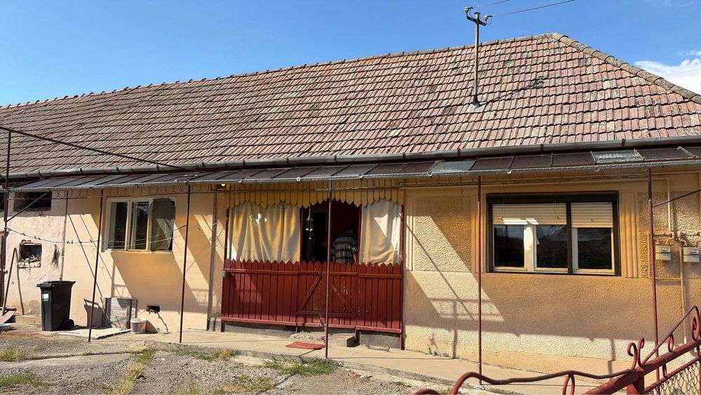 Vand casa in Santioana de Mures