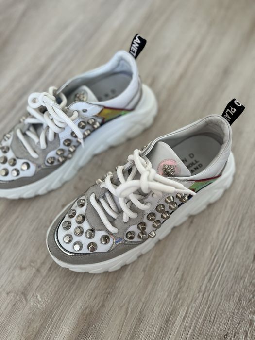 Продам обувь женскую