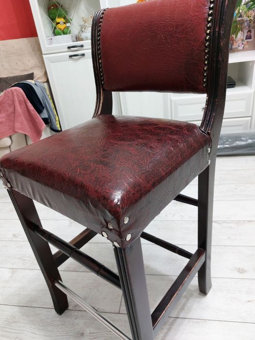 Стулья барные из дерева