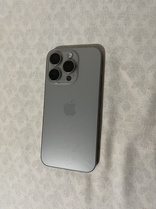 iPhone 15pro 128gb