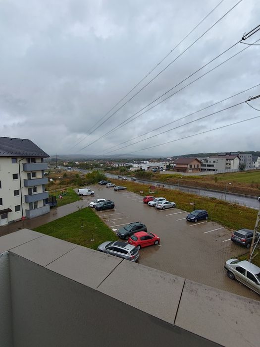 Proprietar Vand Apartament 2 Camere cu parcare