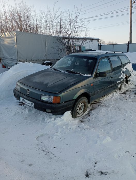 Продам универсал 1.8 .1990