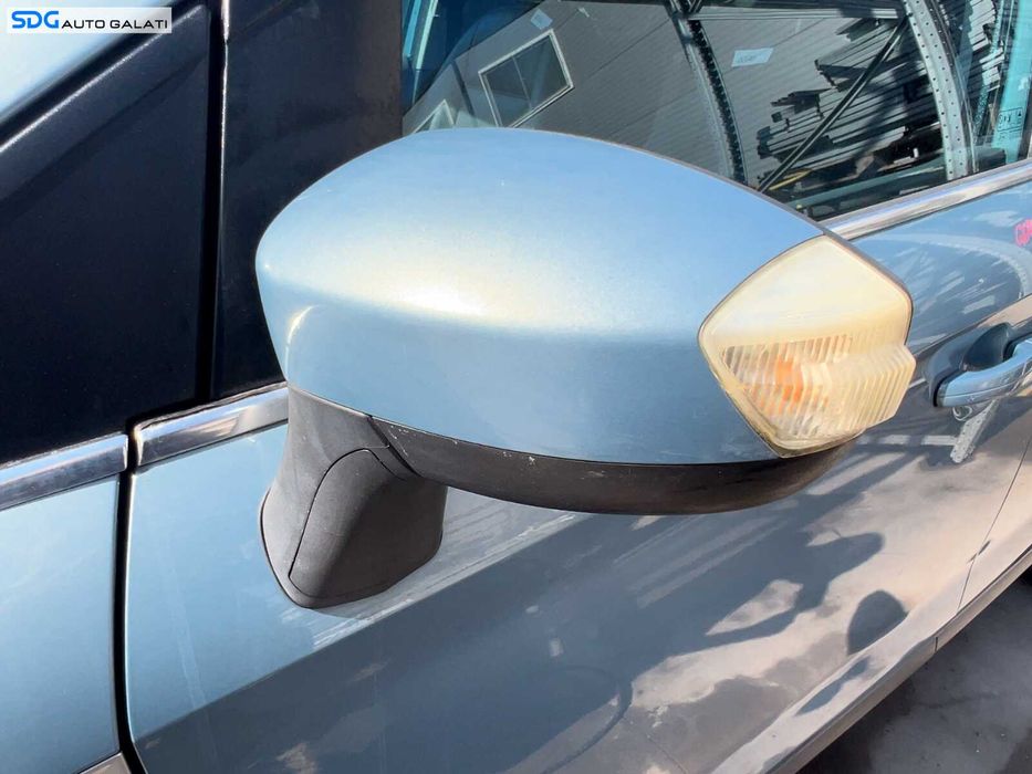 Oglinda Electrica Stanga cu Lumina Ambientala Fara Pliere Rabatare Ford Kuga 1 2008 - 2013 Culoare Albastru M8 [Q6514]