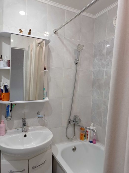 Продам трёхкомнатную ква