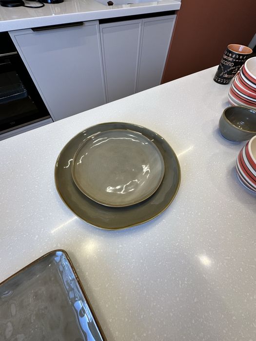 Керамические тарелки