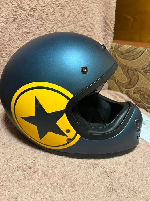 Cască moto HJC + mănuși moto Rev’it Caliber (noi, nefolosite)