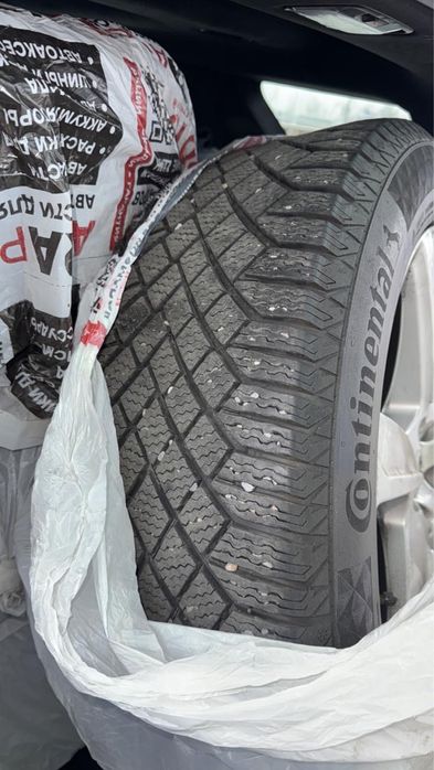 Продам шины с дисками R19 235/55
