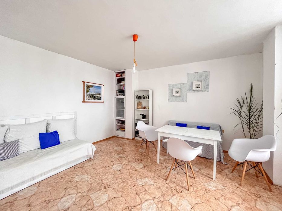 Продава се Двустаен апартамент в Хасково, Орфей - 66 кв.м за 889 €/кв.м - Снимка #2