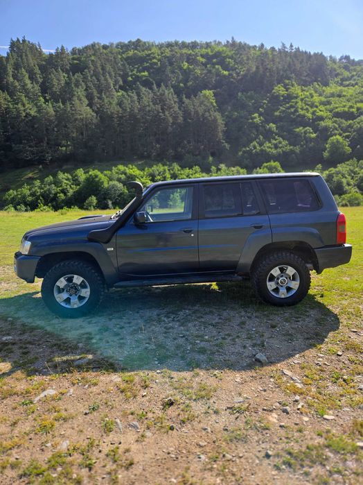 Nissan Patrol Y61 7 locuri 2008