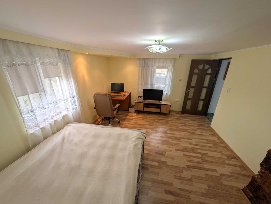 Casă P+Pod 65mp + Teren 1150mp | Cornu Luncii | Utilități & Anexe | Proprietar