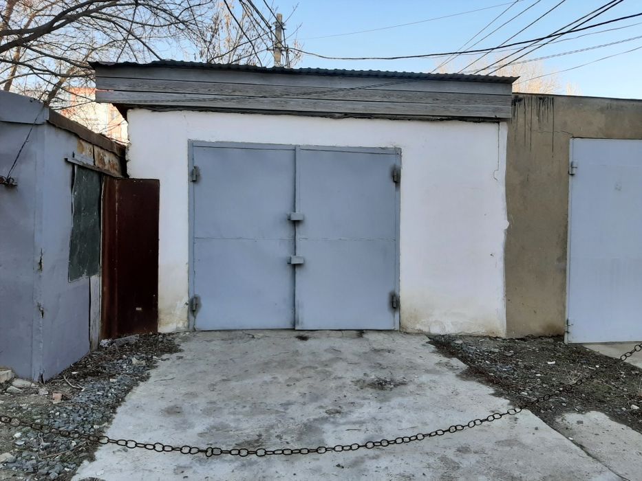 Продам гараж в центре города