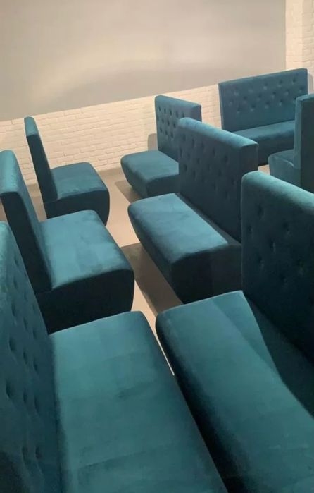 Диваны для кафе, магазина, офиса и бара.